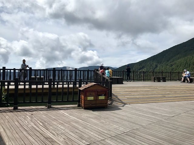 【宜蘭_太平山一日遊】就要醬玩探訪最美的見晴懷古步道愛在浪漫紫葉槭隧道漫步芬多精原始森林裏搭蹦蹦車造訪茂興懷古步道鳩之澤泡湯煮蛋趣柚子芳姐_旅遊札記