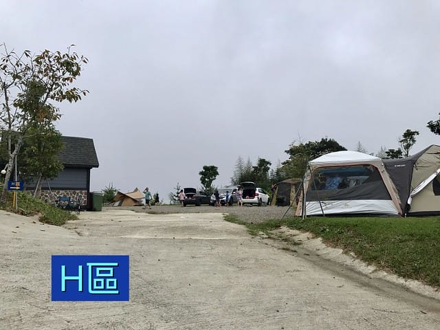 好麻吉露營區_H區