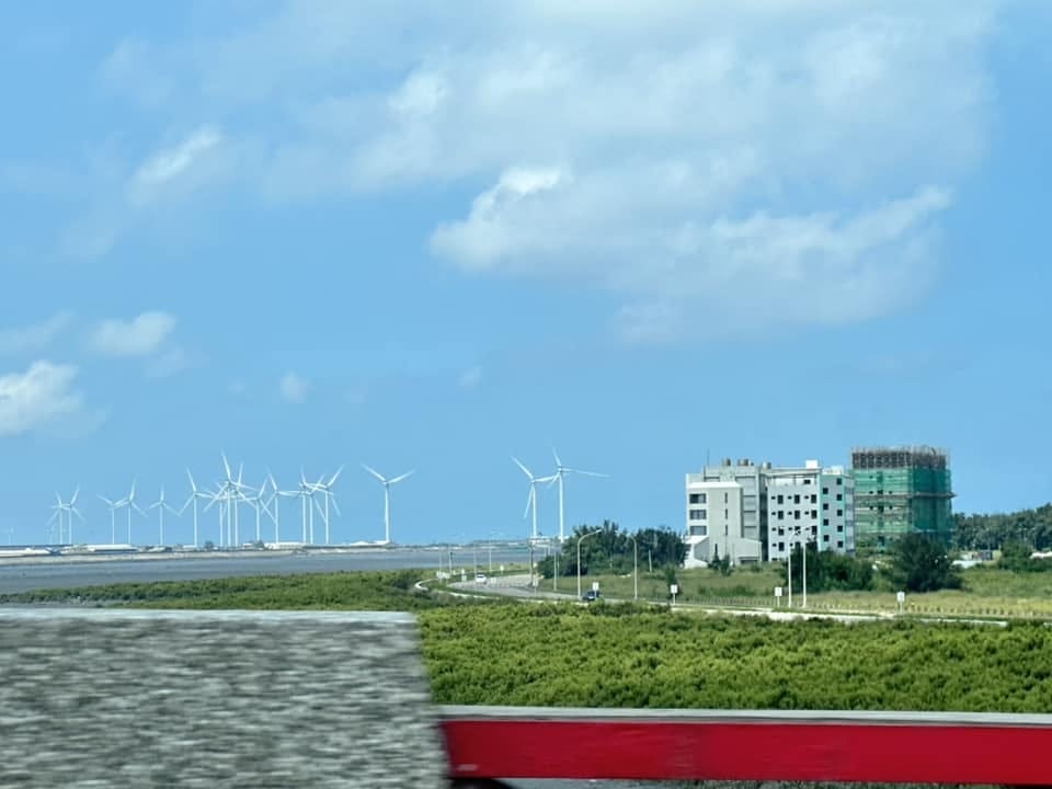 騎自行車追花輕旅行彰化【二水花旗木鐡道】go粉紅花旗木與集集小火車浪漫之旅@柚子芳姐の旅遊札記