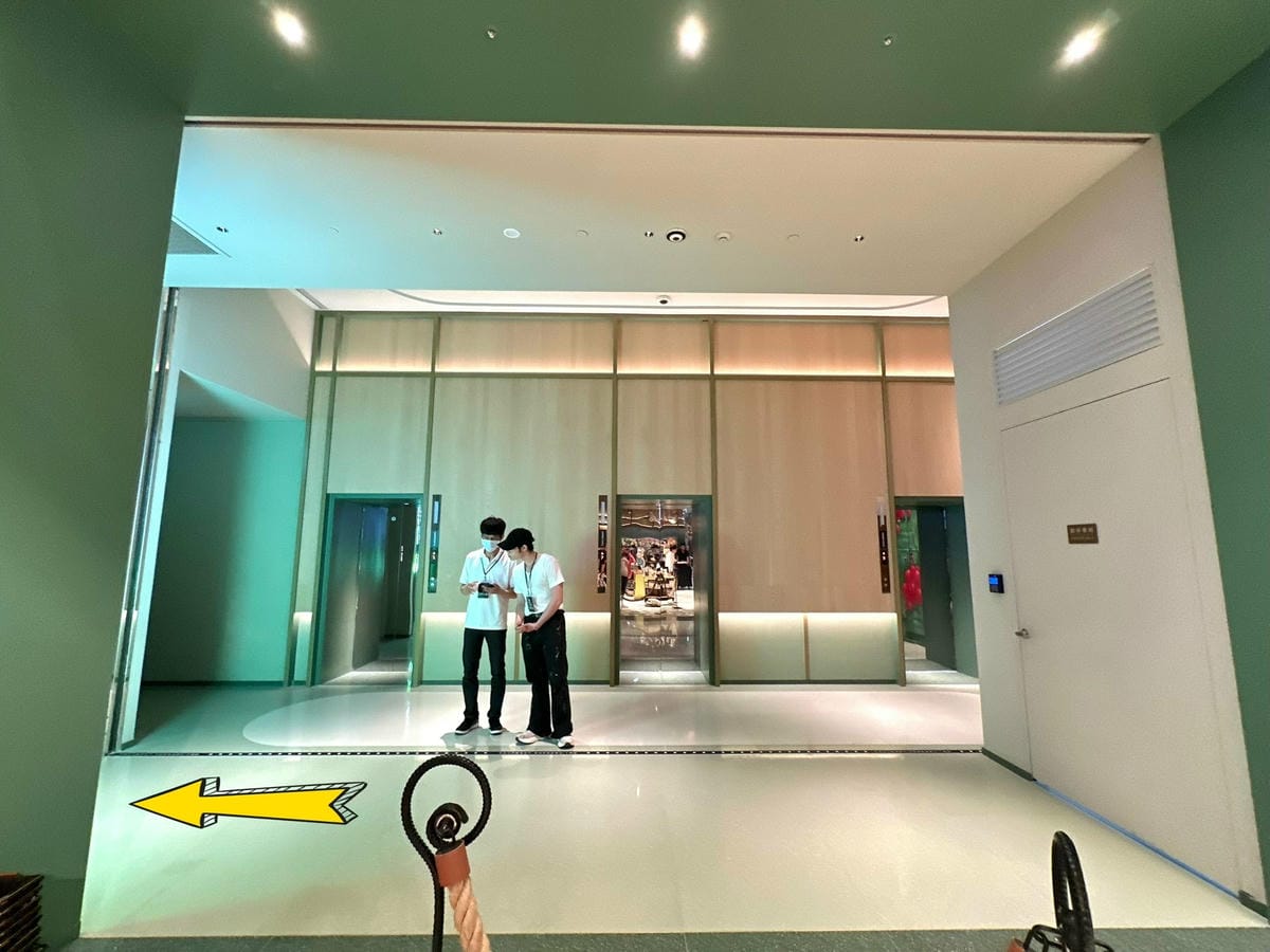 台北信義區【星巴克典藏DREAM PLAZA 台北】 【】