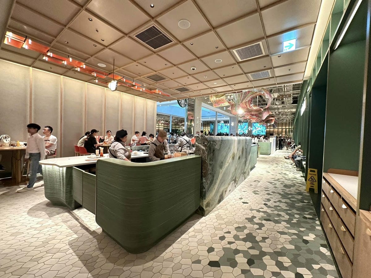 台北信義區【星巴克典藏DREAM PLAZA 台北】 【】