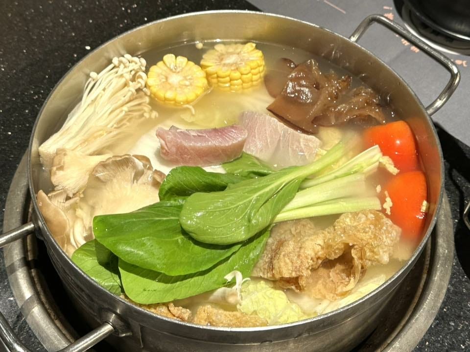 桃園美食【石頭燒烤火鍋吃到飽-桃園館】無限放題放飲燒烤、鍋