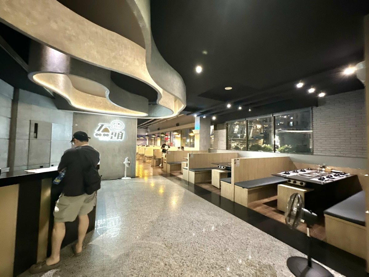 桃園美食【石頭燒烤火鍋吃到飽-桃園館】無限放題放飲燒烤、鍋