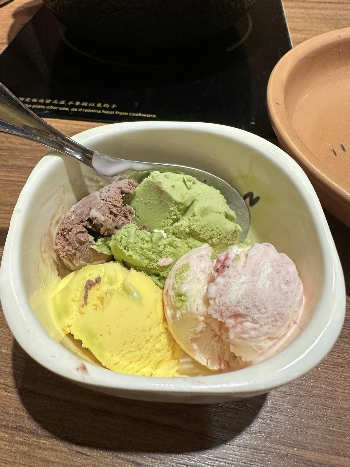隱藏在台北信義區巷弄中【水豚屋 Capybara House